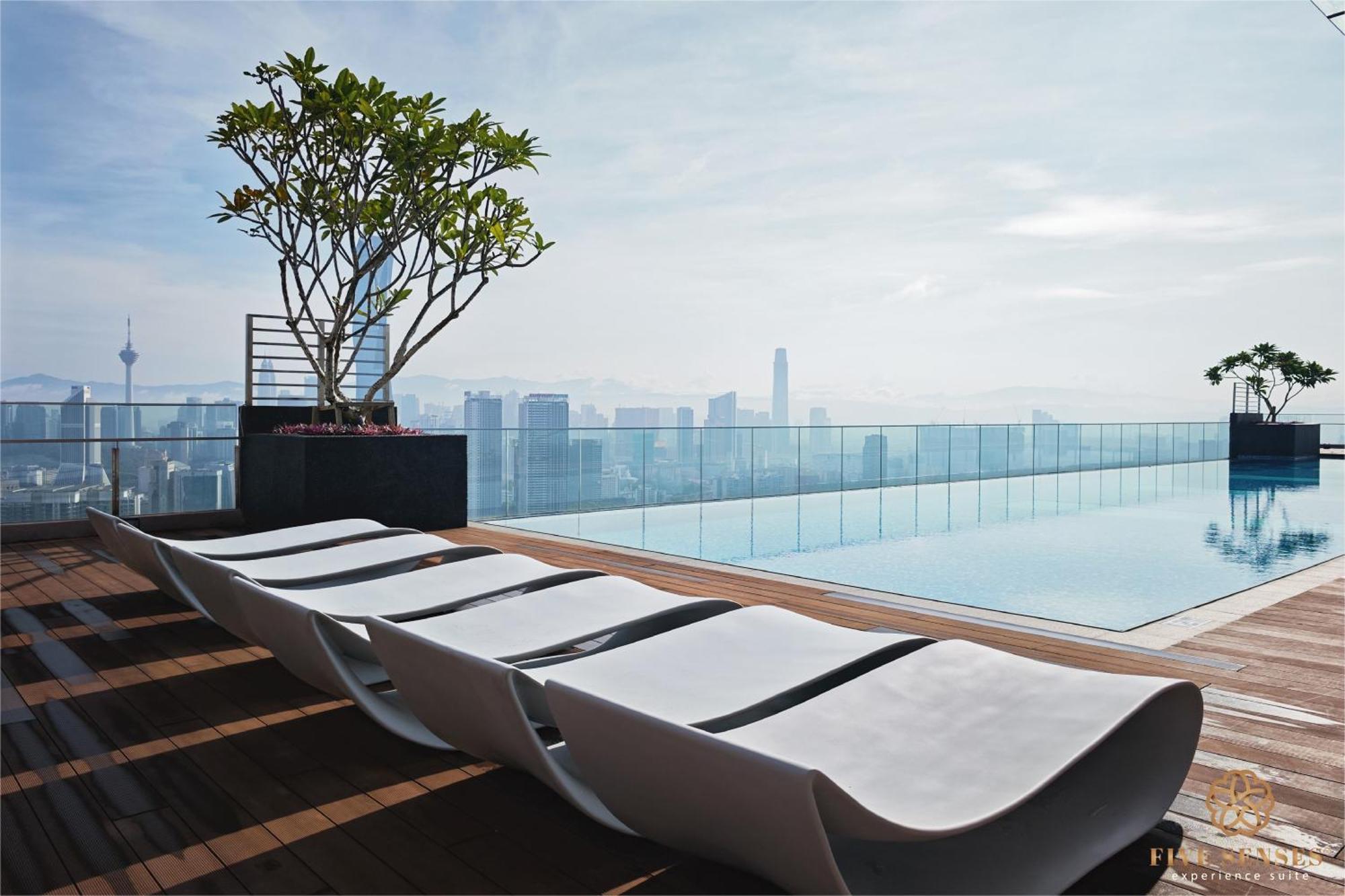 Riveria Premium Kuala Lumpur, Roam * Kuala Lumpur