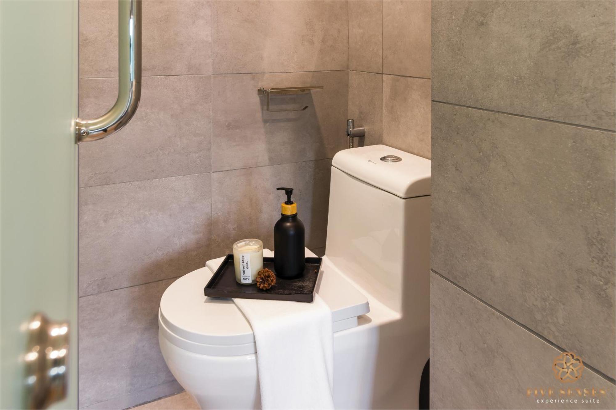 Riveria Premium Kuala Lumpur, Roam * Kuala Lumpur